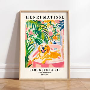 Golden Retriever nella vasca da bagno, Divertente stampa da parete per il bagno per gli amanti dei cani, Stampa artistica con cane, Stampa di Matisse, Decorazione con dopamina rosa