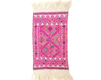 Small wool rug handmade in Chiapas, Mexico. 3x2 ft San Andres wool rug