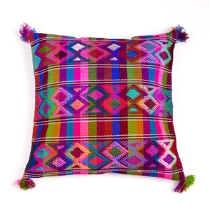 Chiapas handmade cushion. 100% cotton. Mexican pillow case handmade in Zinacantan (Chiapas)