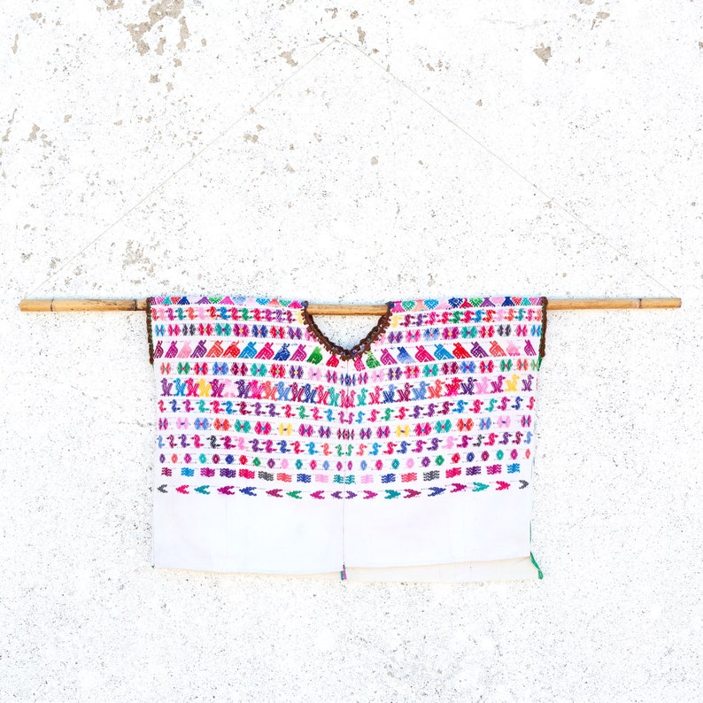 Vintage ethnic fabrics Quetzaltenango huipil Guatemala poncho Mayan vintage huipil