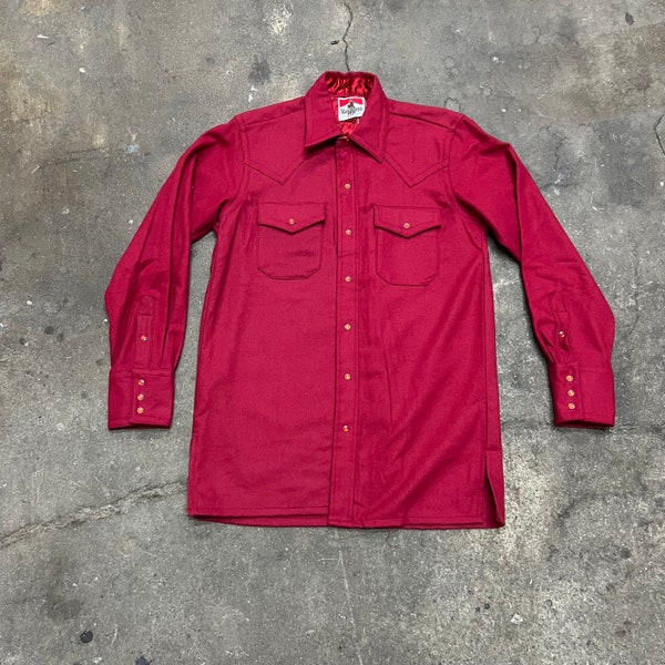 1990s Marlboro burgundy red wool long sleeve western style shirt w metal snaps size medium- large