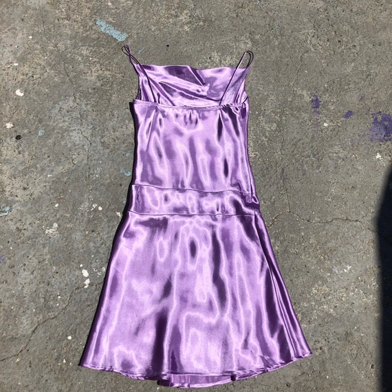 1990s Y2K shiny metallic scoop neck purple drop w… - image 6