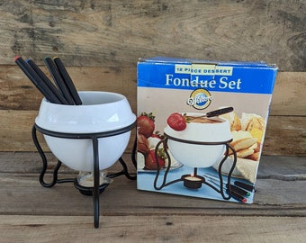 Vintage 2004 Wilton 12-Piece Dessert Fondue Set / Never Used / Original Box