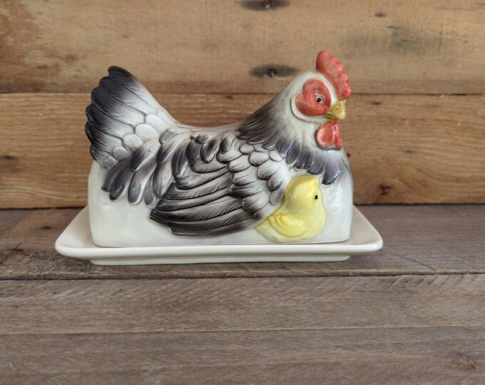 Vintage 1982 Otagiri Ceramic Chicken / Hen and Chick Butter Dish / Made