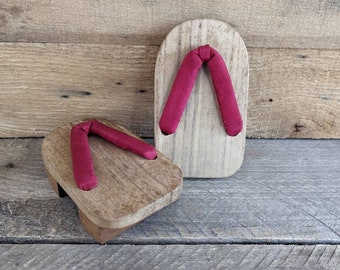 wooden zori