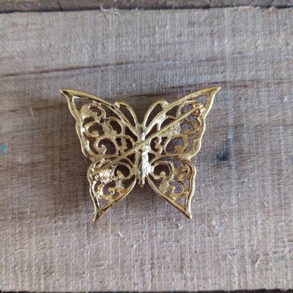 Vintage Goldtone Butterfly Brooch by Monet - image 5