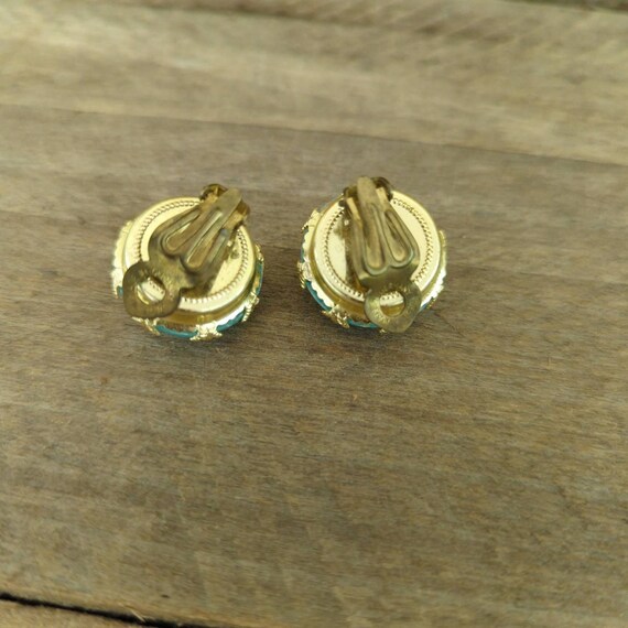 Vintage Gold Tone Turquoise Colored Clip-on Earri… - image 4