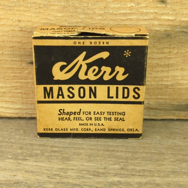 Vintage 1930s Kerr Mason Lids / Ephemera