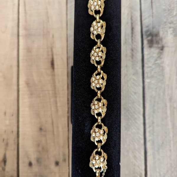 Vintage Coro Bracelet - Gold Tone Leaves with Faux Pearl Flowers with a rhinestone center