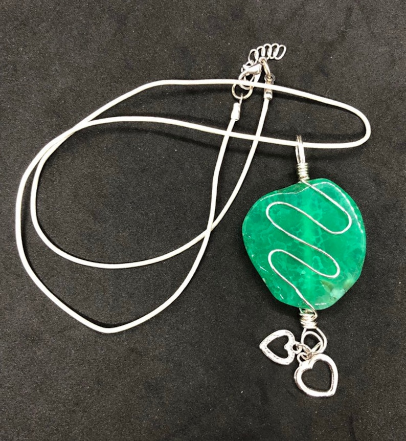 Hand Wired Natural Green Agate Pendant and Necklace