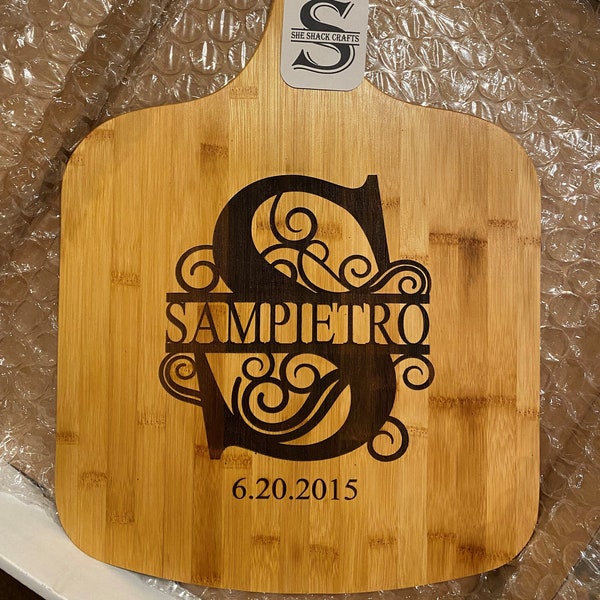 Family Monogram Est Date Pizza Peel, Personalized Pizza Paddle, Custom Pizza Peel, Pizza Lover’s Gifts, Laser Engraved Bamboo, Pizza Serving