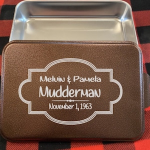 9x13 Aluminum Cake Pan with Colored Lid Laser Engraved Personalized Family Name Est Date, Badge, Wedding-Anniversary gift, Kitchen gift