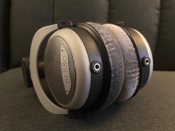 Beyerdynamic DT770 Pro 32 Ohm Review — A more Portable-Friendly DT770?, by  Alex Rowe