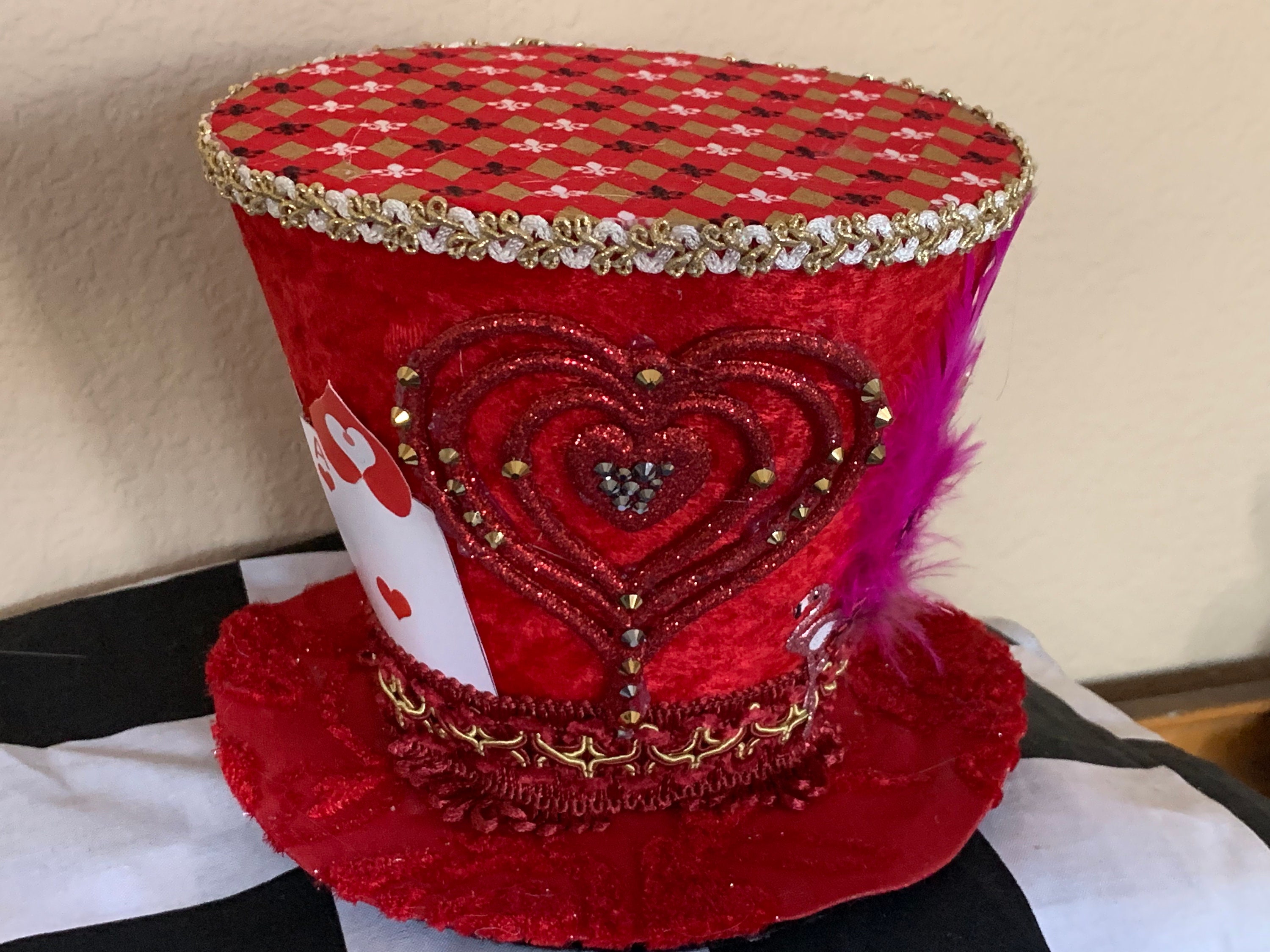 Queen of Hearts Mini Mad Hatter Hat 