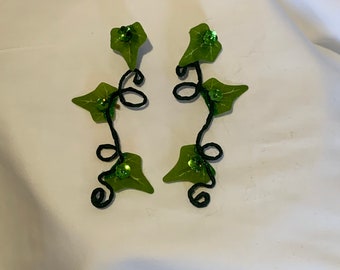 Poison Ivy earrings , Green Ivy earrings, Woodland forest fairy Wrap, Great for Brides!