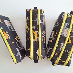 Trousse simple, double ou triple, trousse école 1, 2 ou 3 compartiments engin de chantier, tracteur, camion, pelle