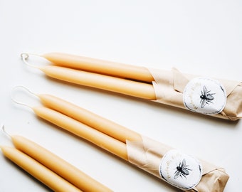 Par de velas de cera de abejas 100 % natural y pura bañadas a mano