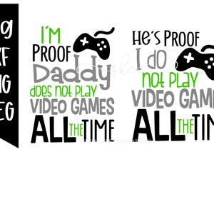 Padre e figlio progettano "Sono la prova che papà non gioca sempre ai videogiochi" e "È la prova che io non gioco sempre ai videogiochi" DXF