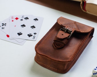 Estuche de cuero para naipes, Estuche personalizado para naipes, Estuche de cuero para barajas de naipes, Estuche de cuero para barajas de naipes, Estuche para cartas de póquer