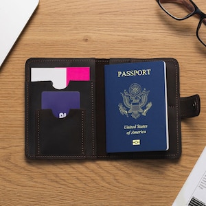 Cartera de cuero para pasaporte, Cartera de pasaporte personalizada para hombre, Funda de pasaporte personalizada con logotipo, Porta pasaporte de cuero con monograma, Estuche para pasaporte