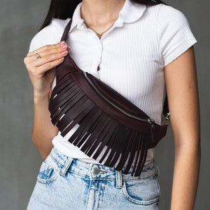 Gürteltasche mit Fransen, Leder Bauchtasche für Damen, Leder Gürteltasche mit abnehmbaren Fransen, Handgefertigte Gürteltasche mit Fransen, Leder Bauchtasche