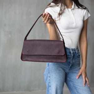 Sac en cuir bordeaux, sac à main bordeaux pour femme, sac à bandoulière bordeaux, sac à main en cuir pour femme, sac à main en cuir à bandoulière, pochette en cuir