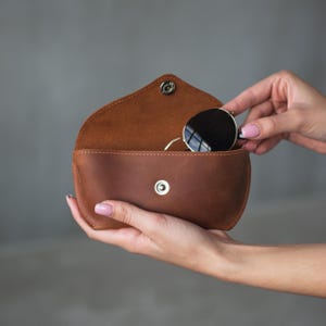 Custodia per occhiali da sole in pelle, Porta occhiali da sole in pelle, Custodia per occhiali fatta a mano, Custodia per occhiali personalizzata, Custodia per occhiali in pelle personalizzata