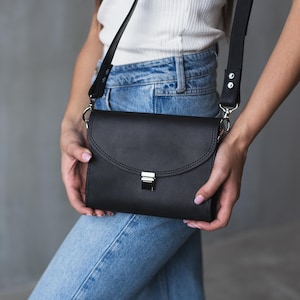 Sac à main en cuir pour femme, sac à main en cuir pour femme, sac à main en cuir marron, sac en cuir marron, petit sac à bandoulière en cuir, sac à main en cuir minimaliste