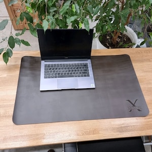 Leather blotter,Leather mat for desk,Custom desk pad,Leather mousepad,Desk pad leather,Personalized leather desk pad,Extended mouse pad