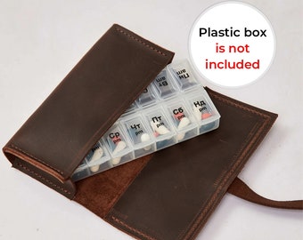 Yipa Leather Wallet Medicine Box Travel Case 28 Squares Weekly 7 Days  Tablet Pill Box Holder Medicine Storage Organizer Case 