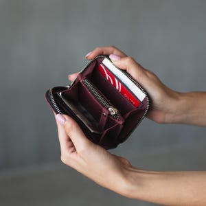 Cartera pequeña de piel, Cartera de piel con cremallera, Cartera minimalista de piel, Mini cartera de piel para mujer, Cartera minimalista para mujer personalizada