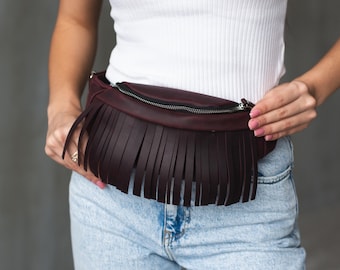 Fringe belt bag, Fringe fanny pack, Burgundy belt bag, Leather waist bag fringe, Leather fanny pack with removable fringe, Custom belt bag