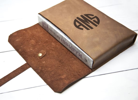 Leather book sleeve for books, Custom book sleeve cover, Leather book sleeve with strap, Engraved book sleeve for men, Leather book case