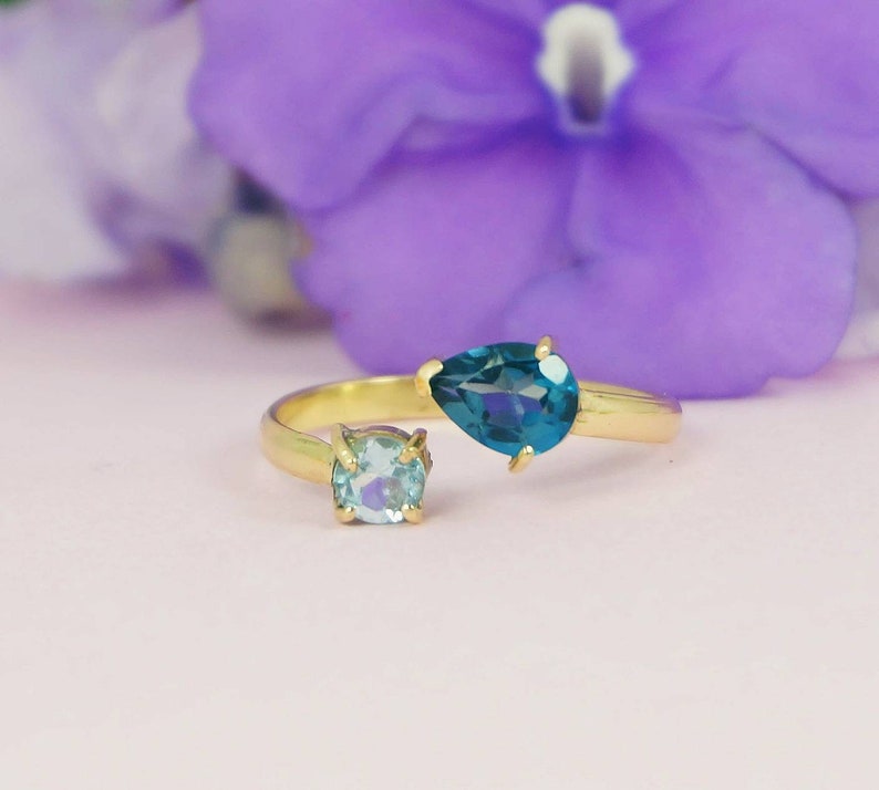 Adjustable.Handmade AAA Blue topaz Luxury Collection 18k 750 mls Gold RING