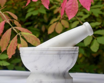 Handmade White Marble Mortar and Pestle: 5&quot; Wide Kitchen Decor