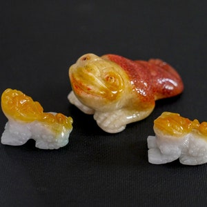Vintage Jade Carved Frog Feng Shui Statue Figurines - Set of 3 Good Fortune Frogs