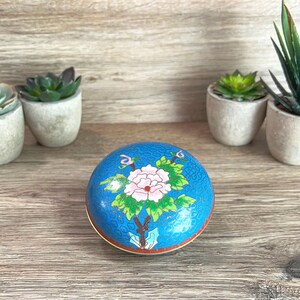 Vintage Chinese Cloisonné Enameled Round Blue Floral Lidded Trinket Box - 3.5&quot; Wide