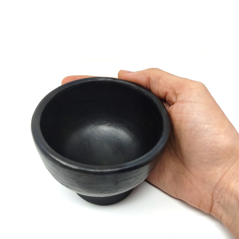 Organic Handmade Colombia Clay Burner Smudging Bowl La Chamba 3. Organic Handmade Colombia Clay Burner Smudging Bowl La Chamba 3.