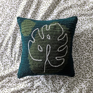 Crochet Pattern: Verdanta Throw Pillow | Digital PDF Download