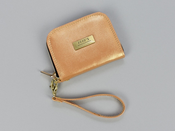mini wristlet wallet