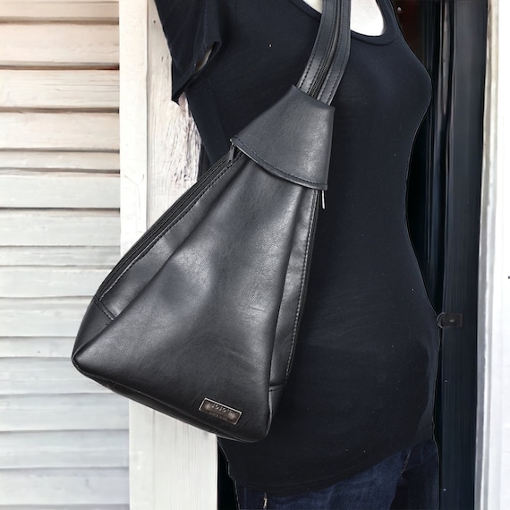 Black Vegan Faux Leather Sling Backpack: Convertible  display picture 1