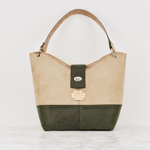 Sac à bandoulière pour femme - sacoche en faux daim - sac à main vert pour femme - sac à main fait main - cadeau pour femme, maman ou grand-mère - pièce unique