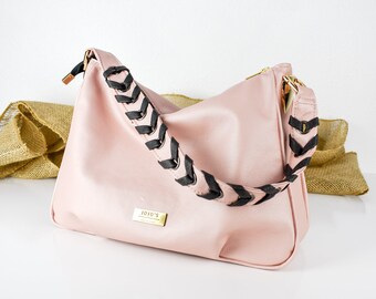 Bolso holgado de piel sintética rosa: bolso de hombro trenzado