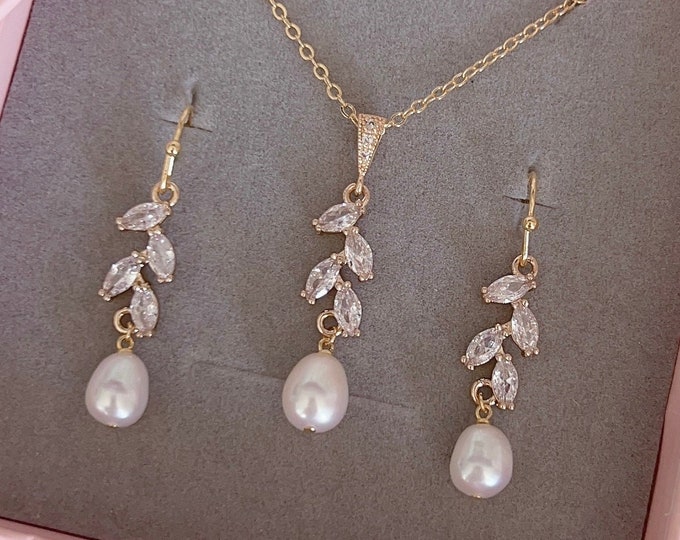 Wedding Jewelry Set/ Necklace and Earrings Set/ Bridal Jewelry/ Gift For Bride