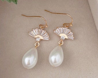 Art Deco Pearl Drop Earrings, Fan Dangle Earrings, Bridal Jewelry