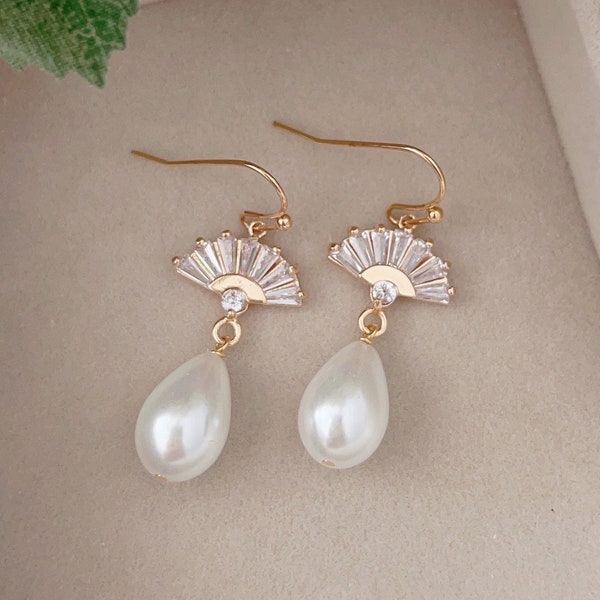 Teardrop Pearl Earrings/ CZ Paved Fan charm drop earrings/ Bridal Earrings/ Bridesmaids Gift/ Wedding Jewelry