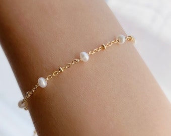 Freshwater Pearl  Bracelet/ June Birthday Gift For Her/ Elegant Bracelet/ Bridal Bracelet/ Wedding Jewelry