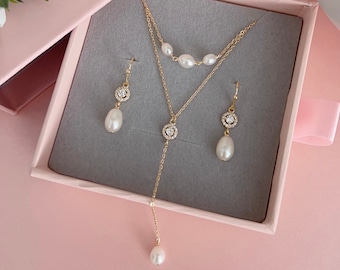 Parel bruidssieradenset: gouden Y-ketting en zirkonia oorbellen