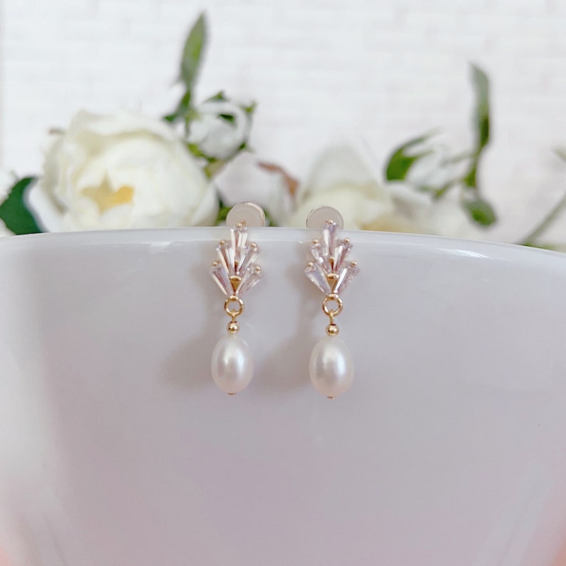 Dainty Freshwater Pearl Droplets Earrings/ Bridal Earring/ CZ Paved Leaf Earrings image 2