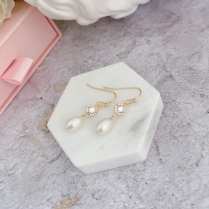 Pearl Lariat Necklace & Earring Set – Gold Bridal Jewelry image 3